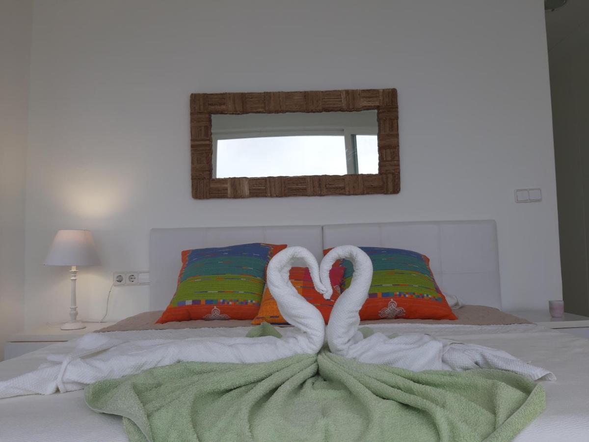Bed And Breakfast On The Beach 2 Frühstückspension *